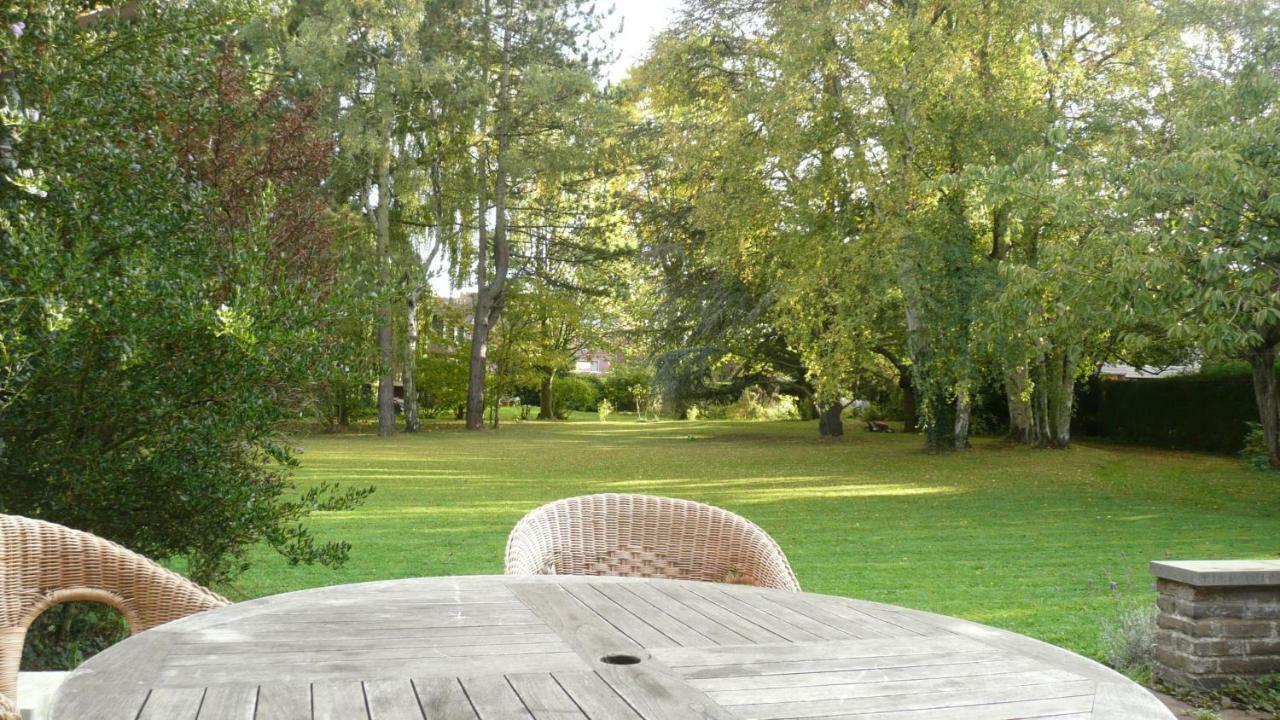 Bed and Breakfast La Belle Monsoise Экстерьер фото