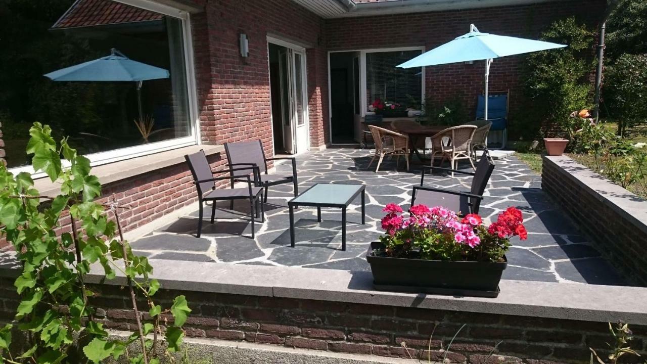 Bed and Breakfast La Belle Monsoise Экстерьер фото